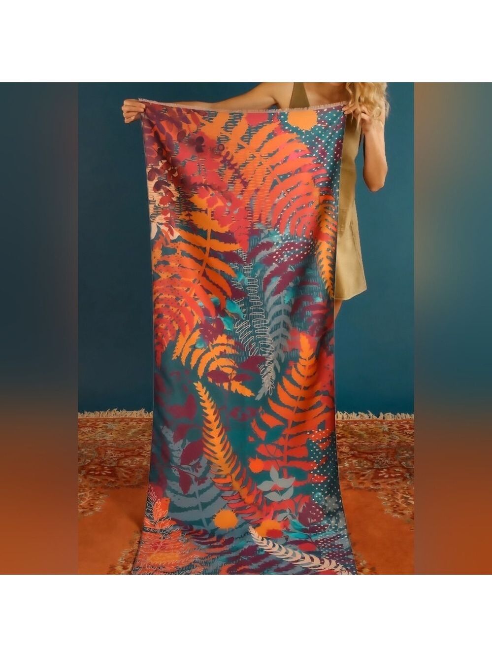 Luxe Designer Scarf NEW #2915